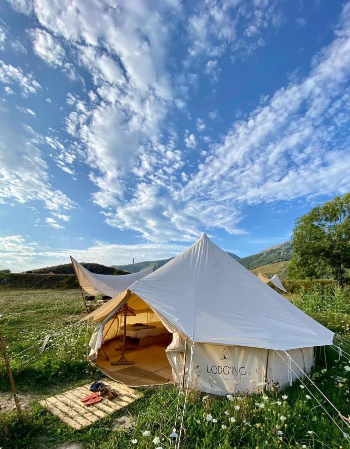 Lodg'Ing Secret Camp Ariege Ξενοδοχείο Lordat Εξωτερικό φωτογραφία